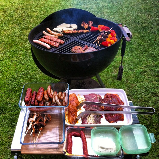 Grilling for 2 families: steaks, sausages, brats, Pollenta chilli poppers, chicken and more on the tonight