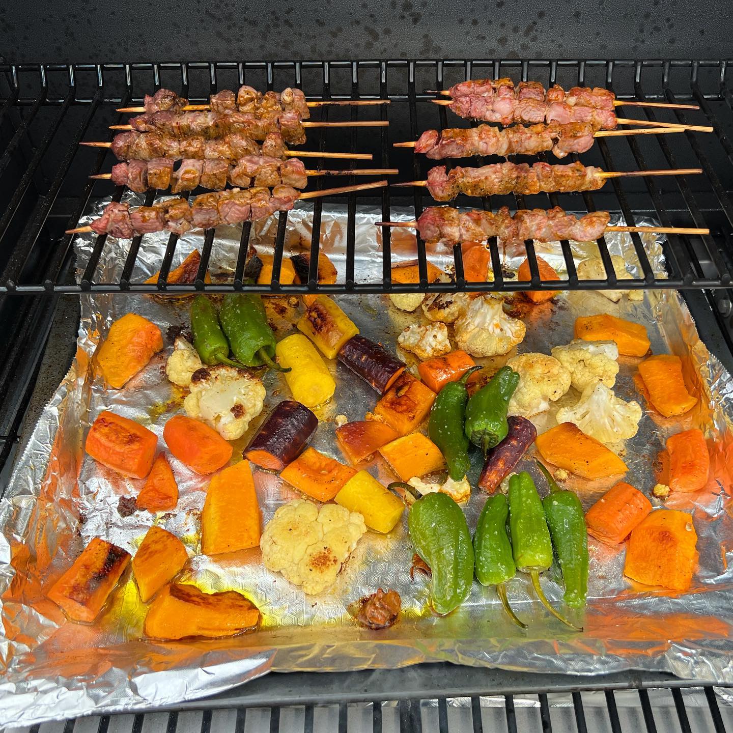 A light lunch on my new @traegergrills for lunch today with some tasty skewers