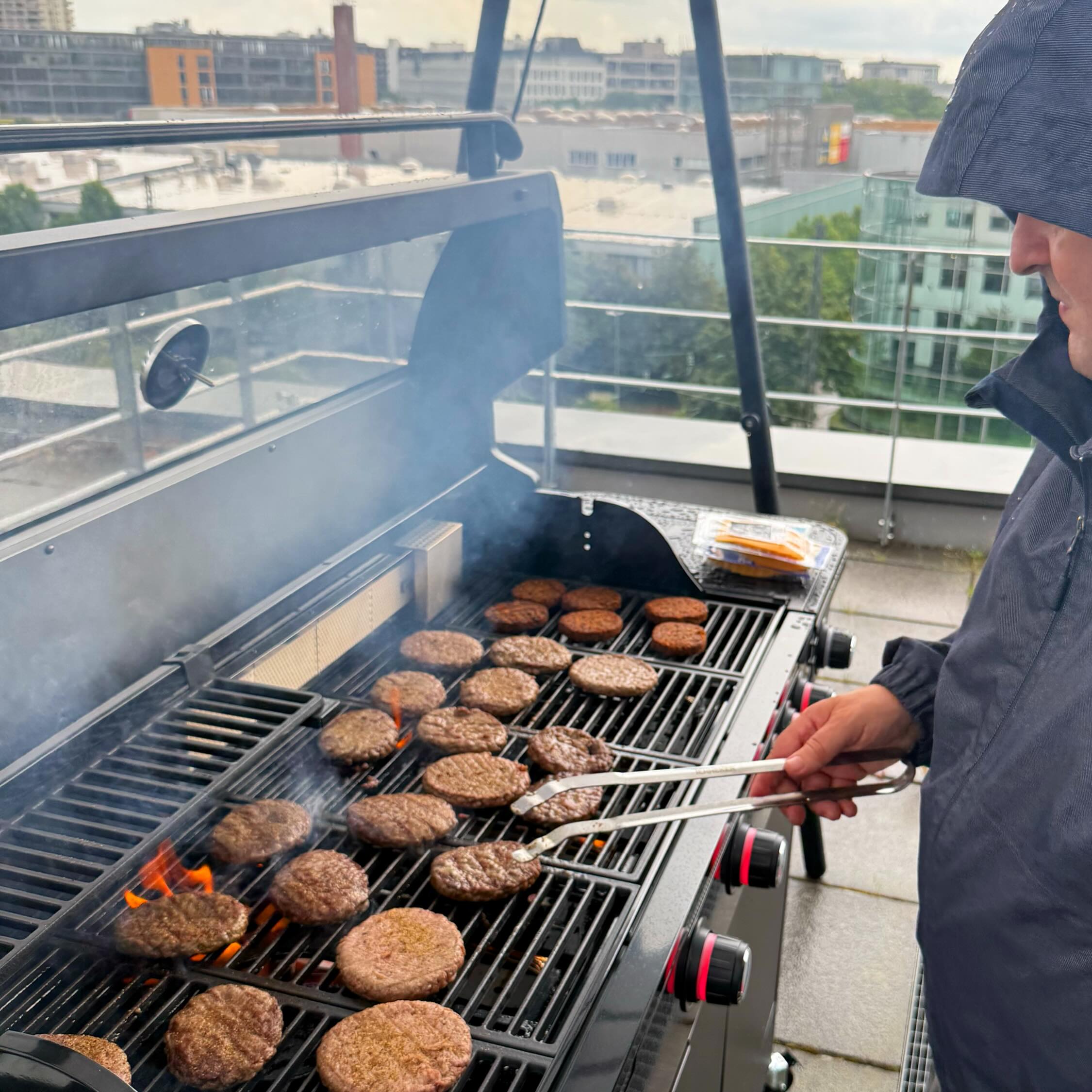 Today we celebrated on the @carfaxeurope rooftop terrace with on the